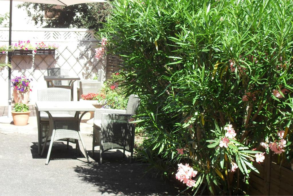 Hotel Le Langue D'Oc แอกด์ ภายนอก รูปภาพ